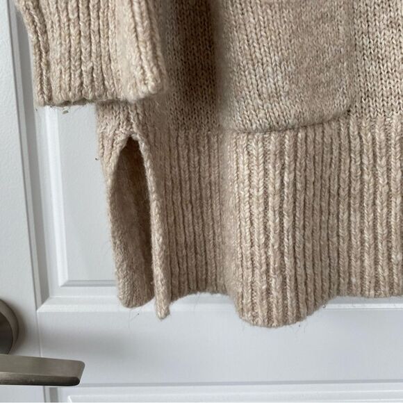 DC JEANS | Knit Sweater - Picture 3 of 9